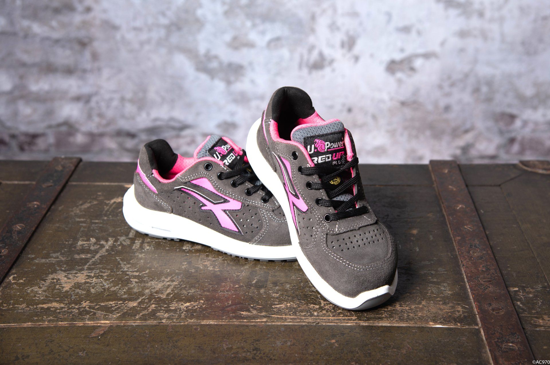 Scarpe da lavoro e calzature U-Power a Torino