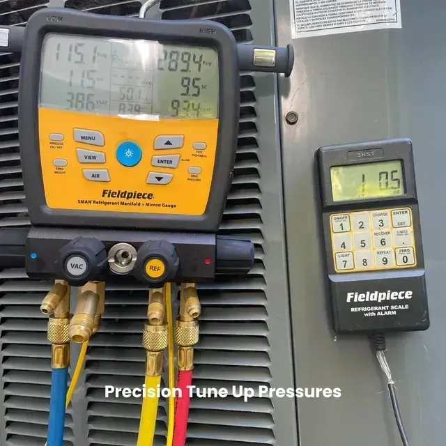 Hvac Contractor Bradenton - A device that says fieldpiece on it is being used to tune up pressures
