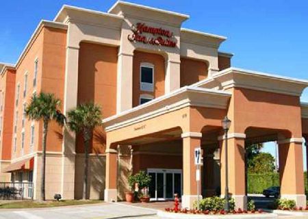 Commercial Building — Commercial Store Front & Automatic Door Installation & Repair in Brandon, FL
