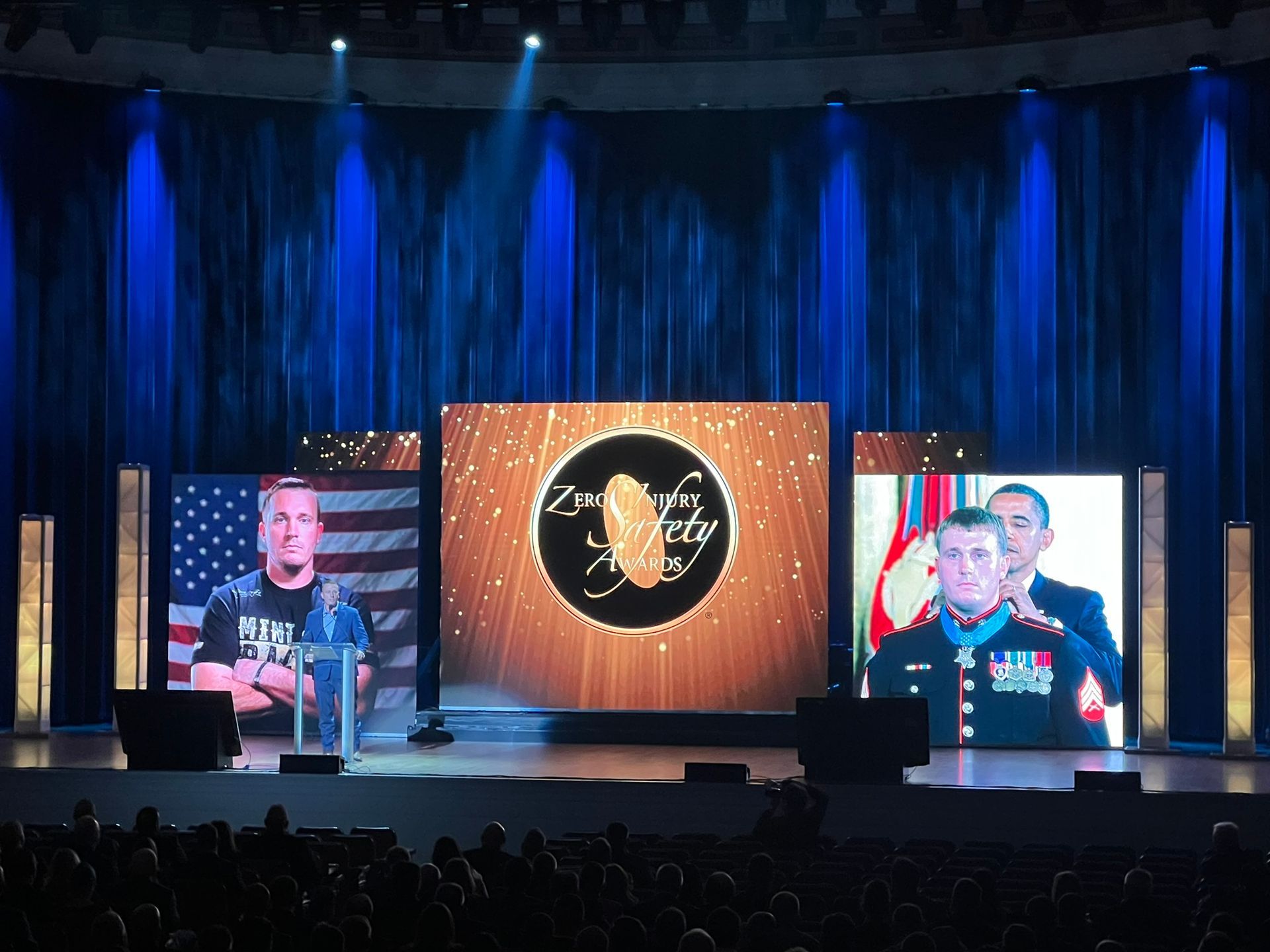 Recience 1.9mm ZISA Zero Awards Backdrop