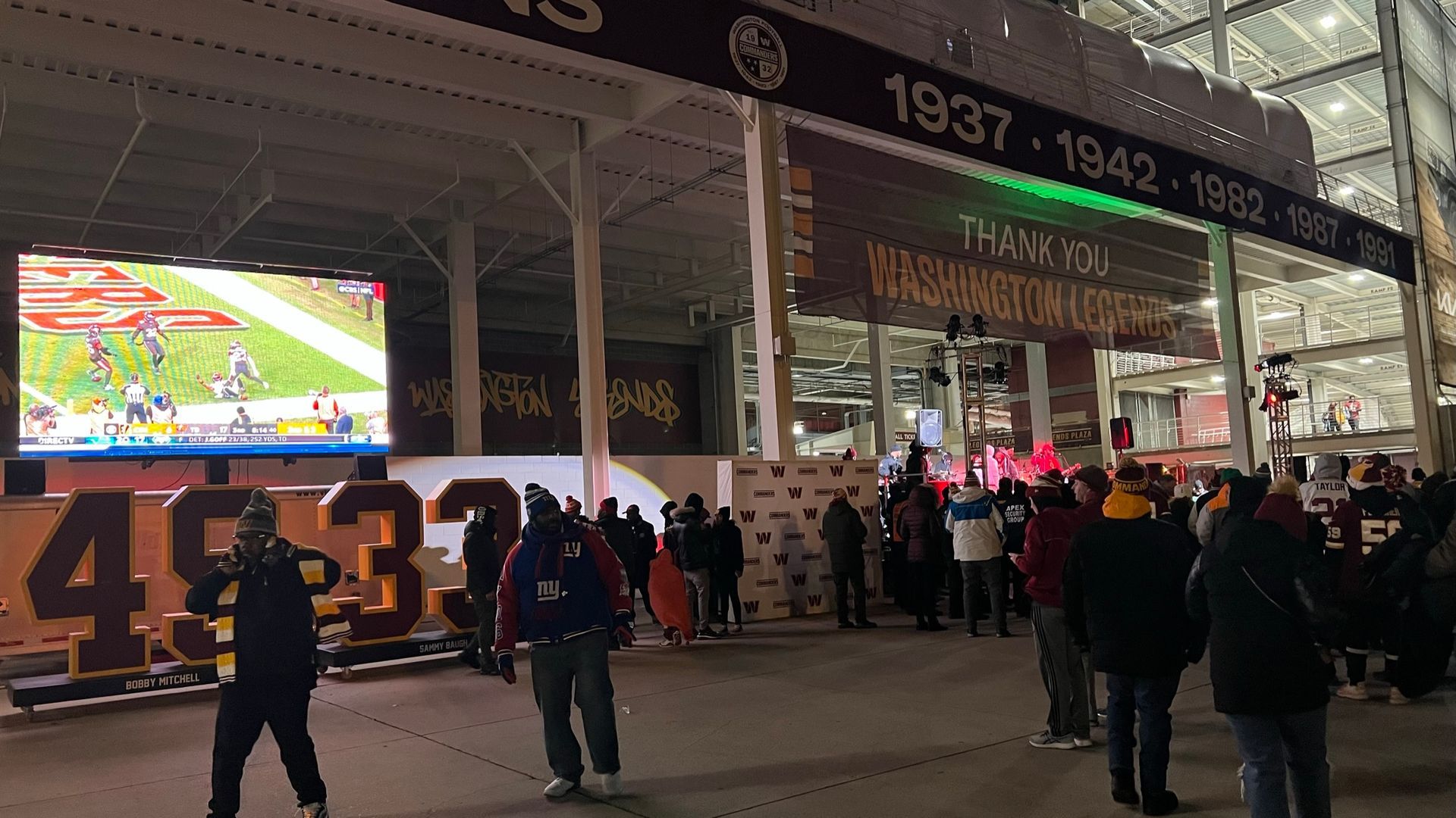 Mobile LED Video Wall Trailer 14x8 Washington DC Sports Event