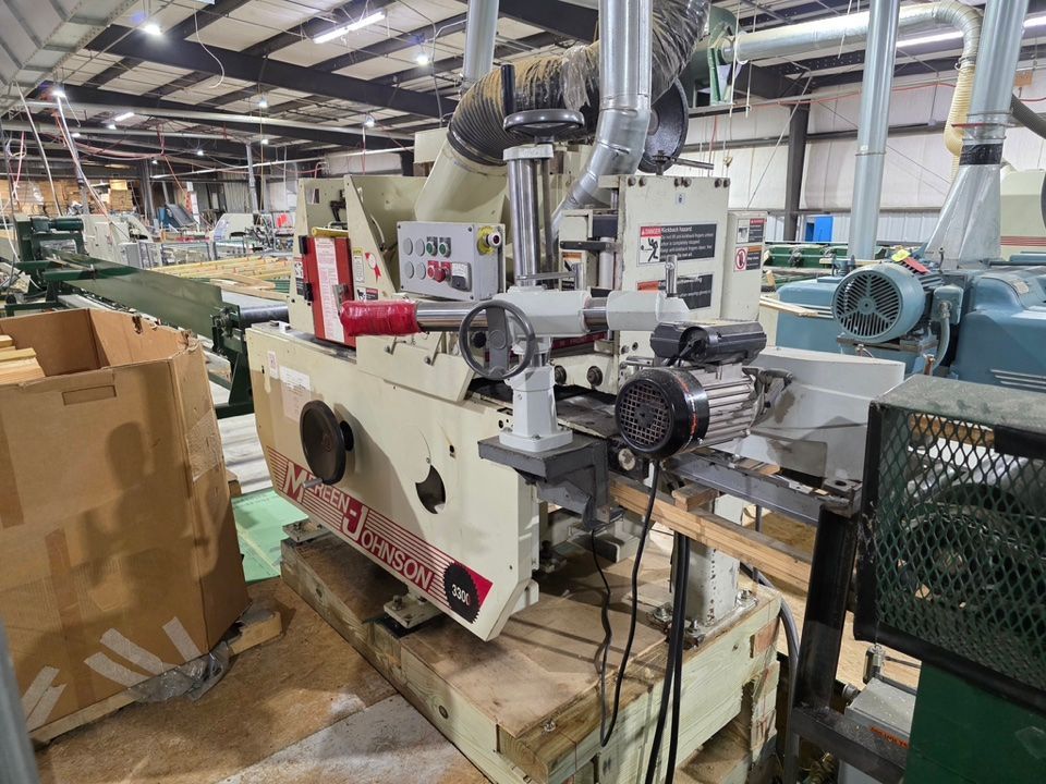 Mereen-Johnson 3300 Gang Rip Saw – Unit 1