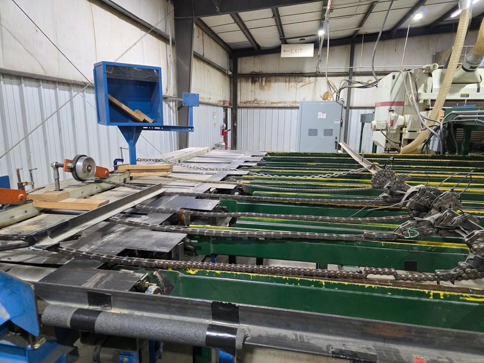 Dimensional Lumber Conveyor Feed System