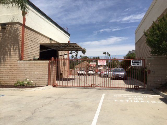 Auto Repair Pictures — Dents on Pick Up Trunk before and after in Redlands, CA