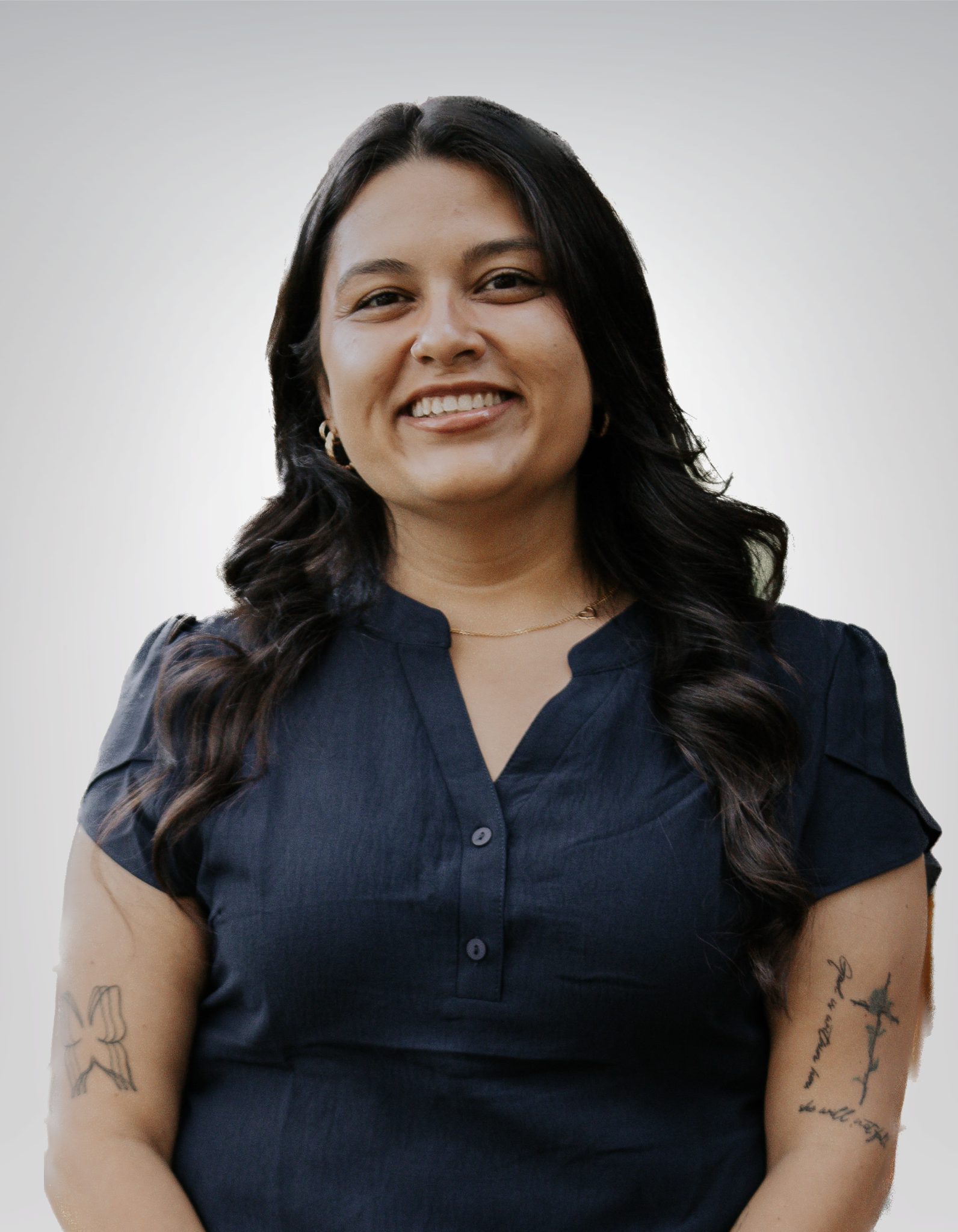 madalynn perez headshot eaz realty