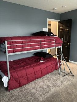 Bedroom - Columbus OH- ASUR Counceling & Treatment Center