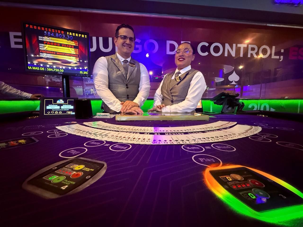 Te esperamos en nuestro restaurante y usu amplia variedad de exquisitos platillos