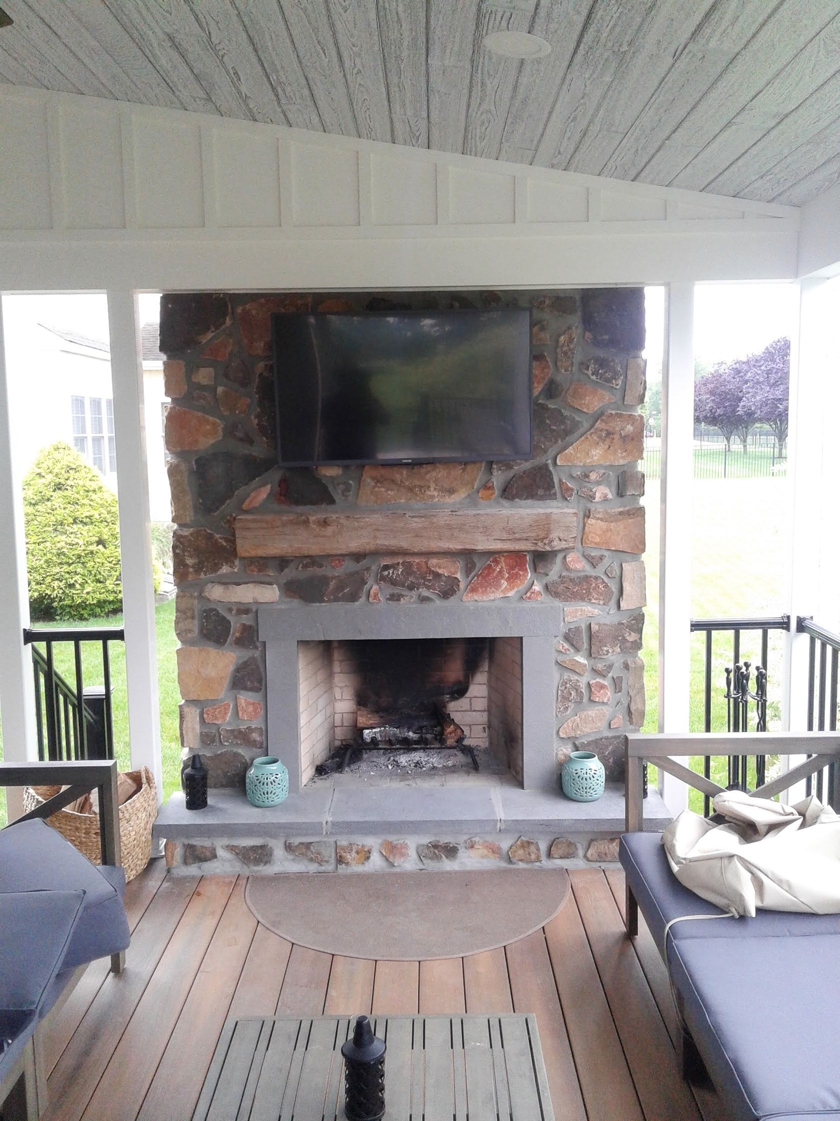 3 cranes on building