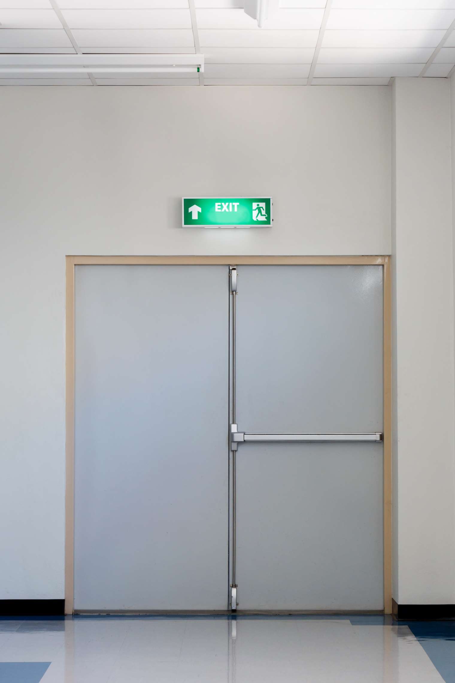 Exit-doors-panic-bars