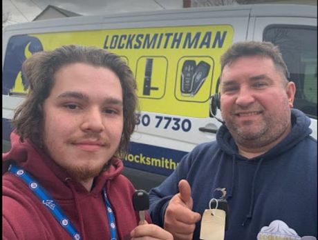 LocksmithMan’s happy customer for Car Locksmith Service in Winnipeg