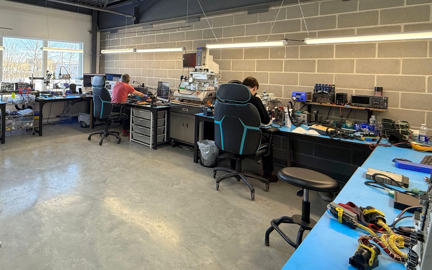 DSL Electronics office 