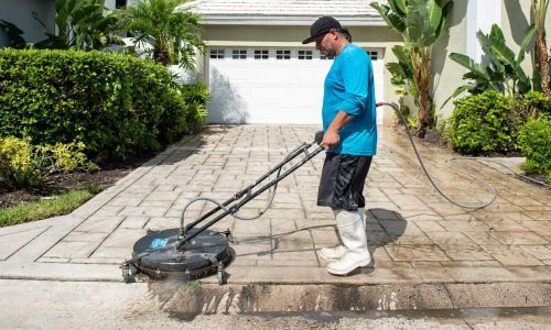 Commercial Pressure Washing — Tampa, FL — Magic Bubbles 