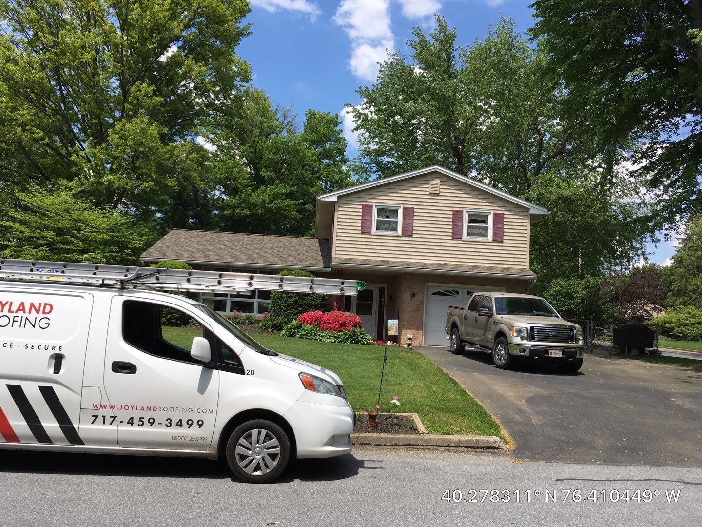 Joyland Roofing crew arriving for a roof replacement project on Spruce Street in Cornwall, PA.