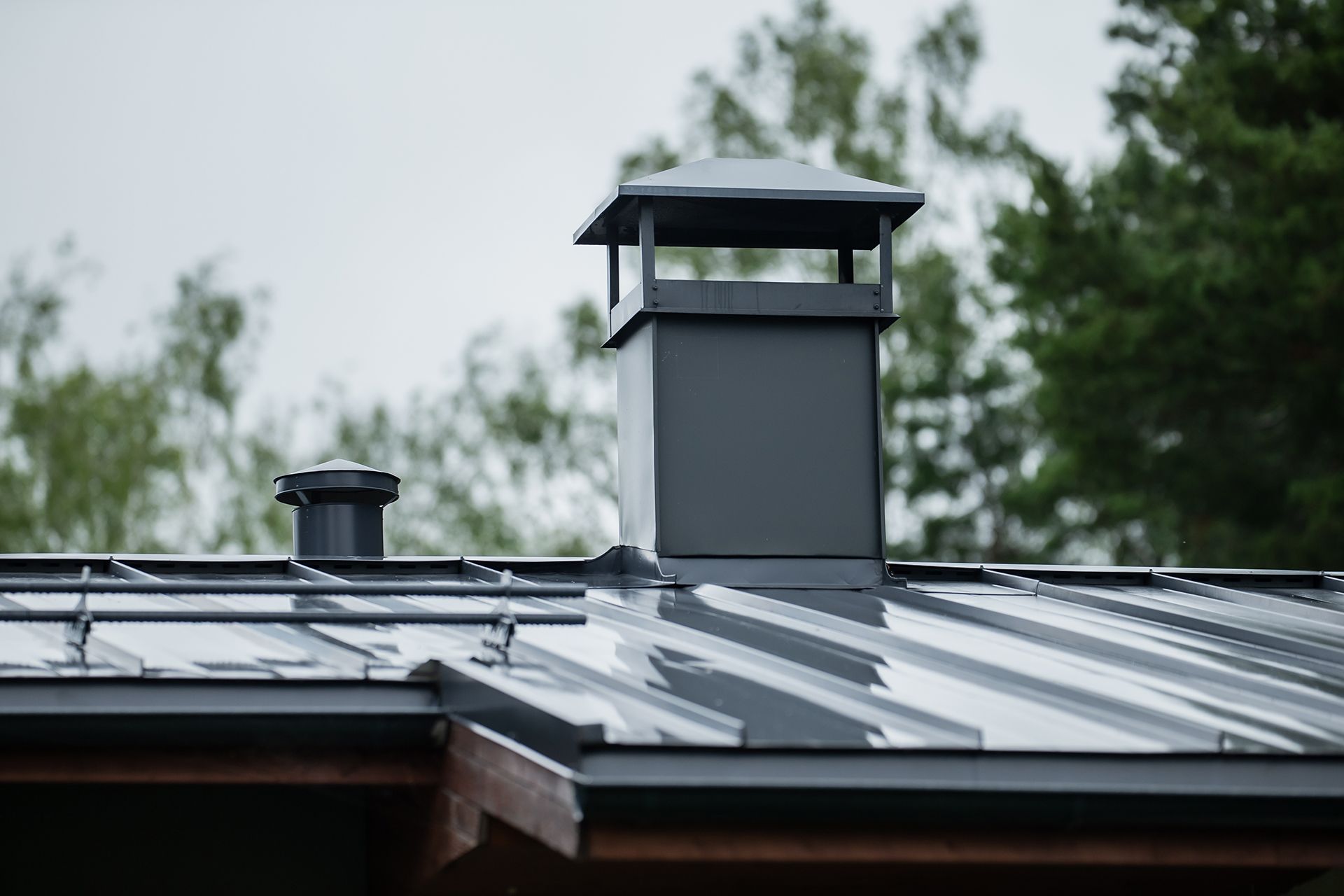 METAL ROOFING