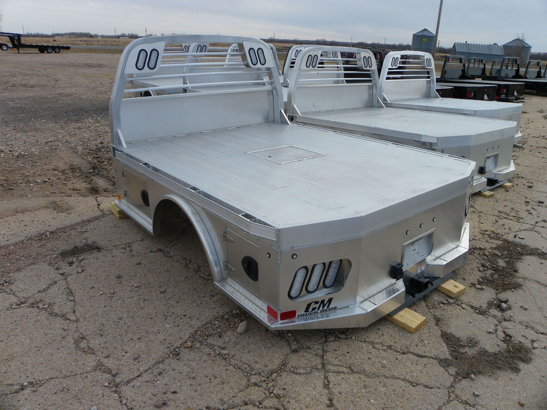 CM Truck Bed Ford  F-250