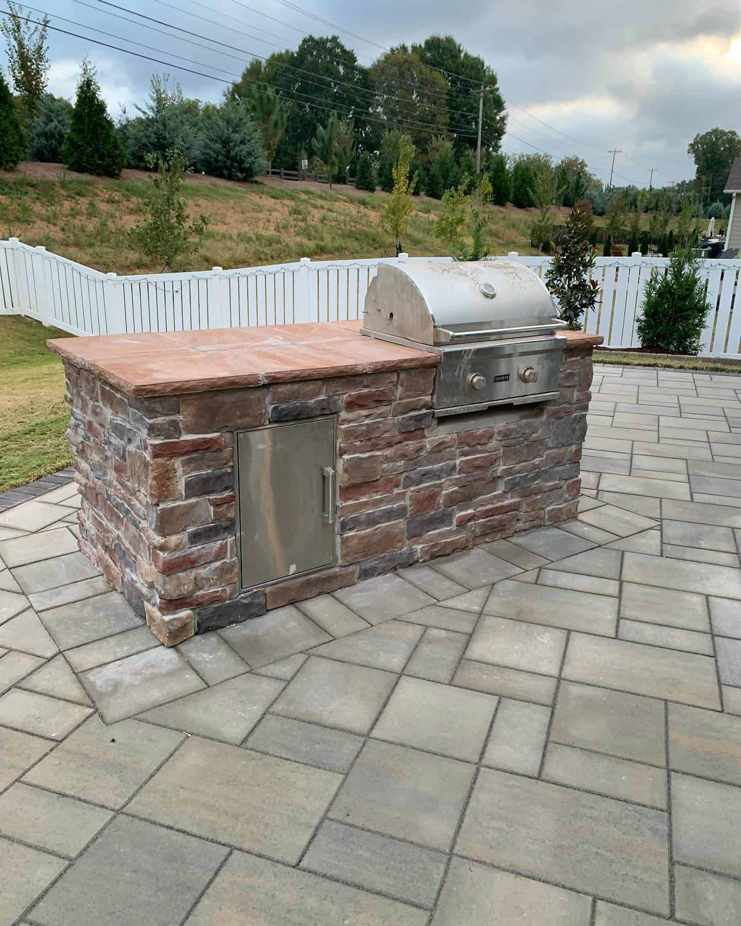 LCI Lawn and Landscaping LLC, Outdoor Kitchen