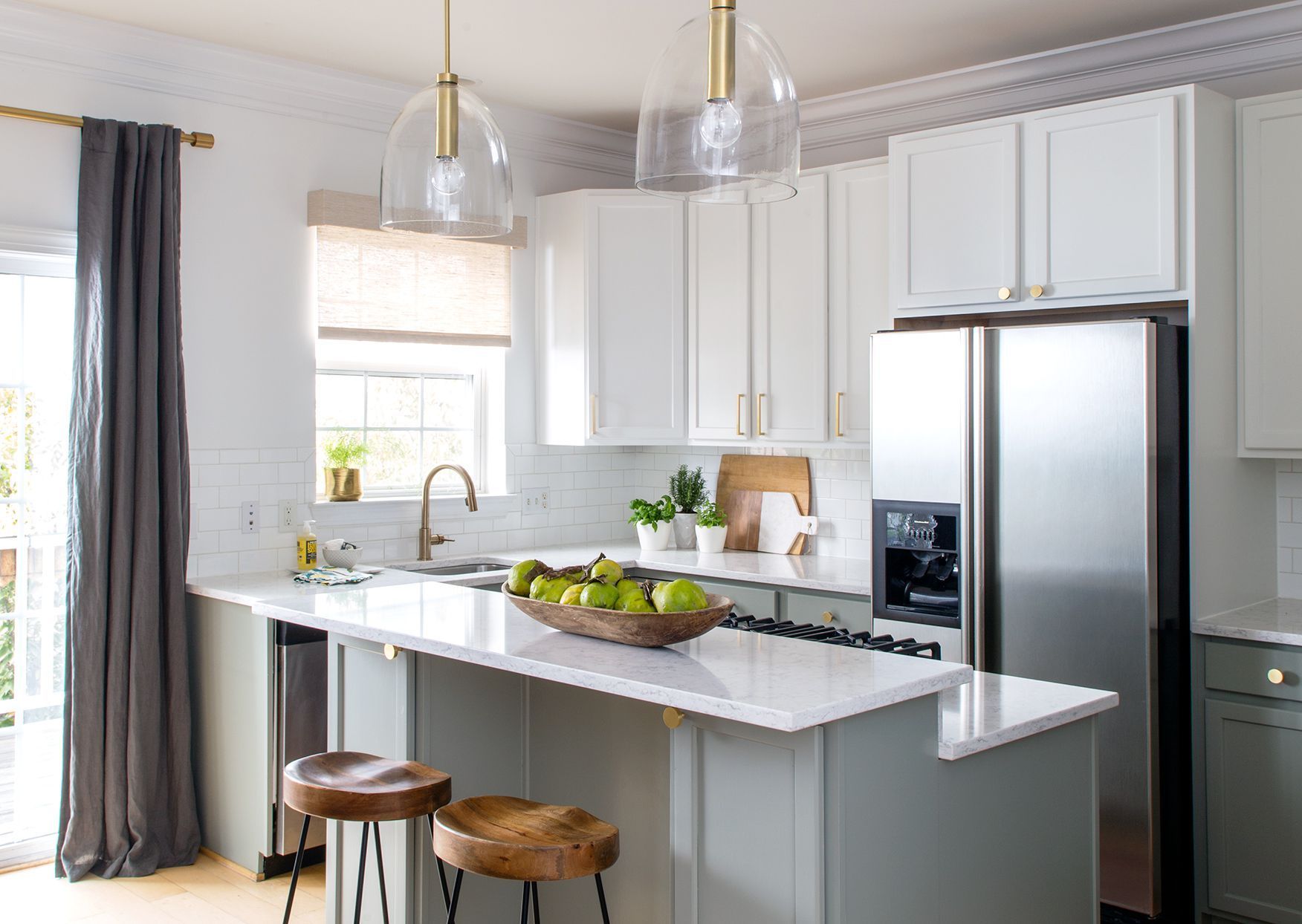 What’s Included in a Full-Service Kitchen Remodel?