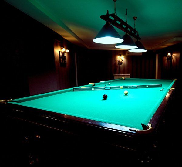 New Pool Table — Livonia, MI — Glenn’s Fireplace & Spa
