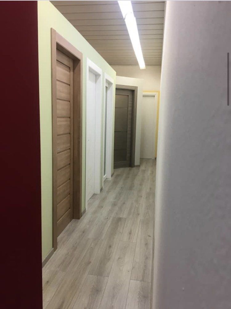 salone espositivo porte per interni