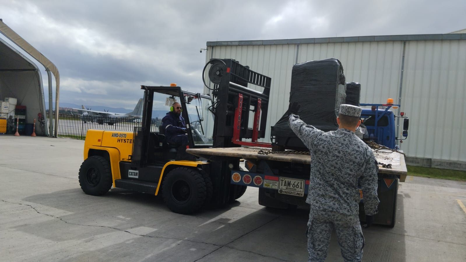 Auto grúas Salazar S.A.S.