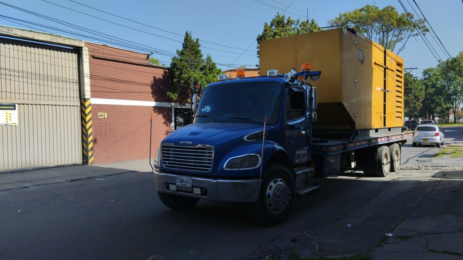 Auto grúas Salazar S.A.S.