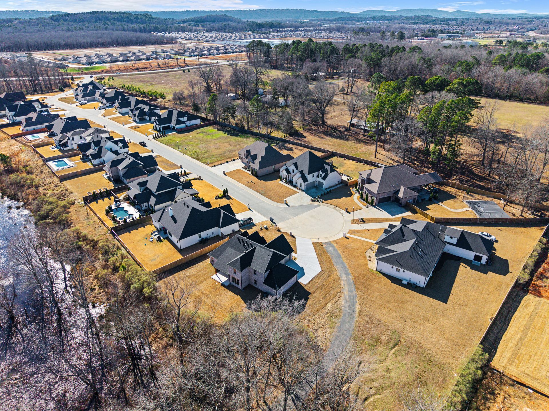 birds eye view of ridgeview trail and the lots that are available to build new construction home by hines homes
