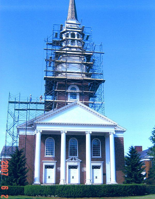 An image of a building in Mentor, OH, using a scaffolding rental company