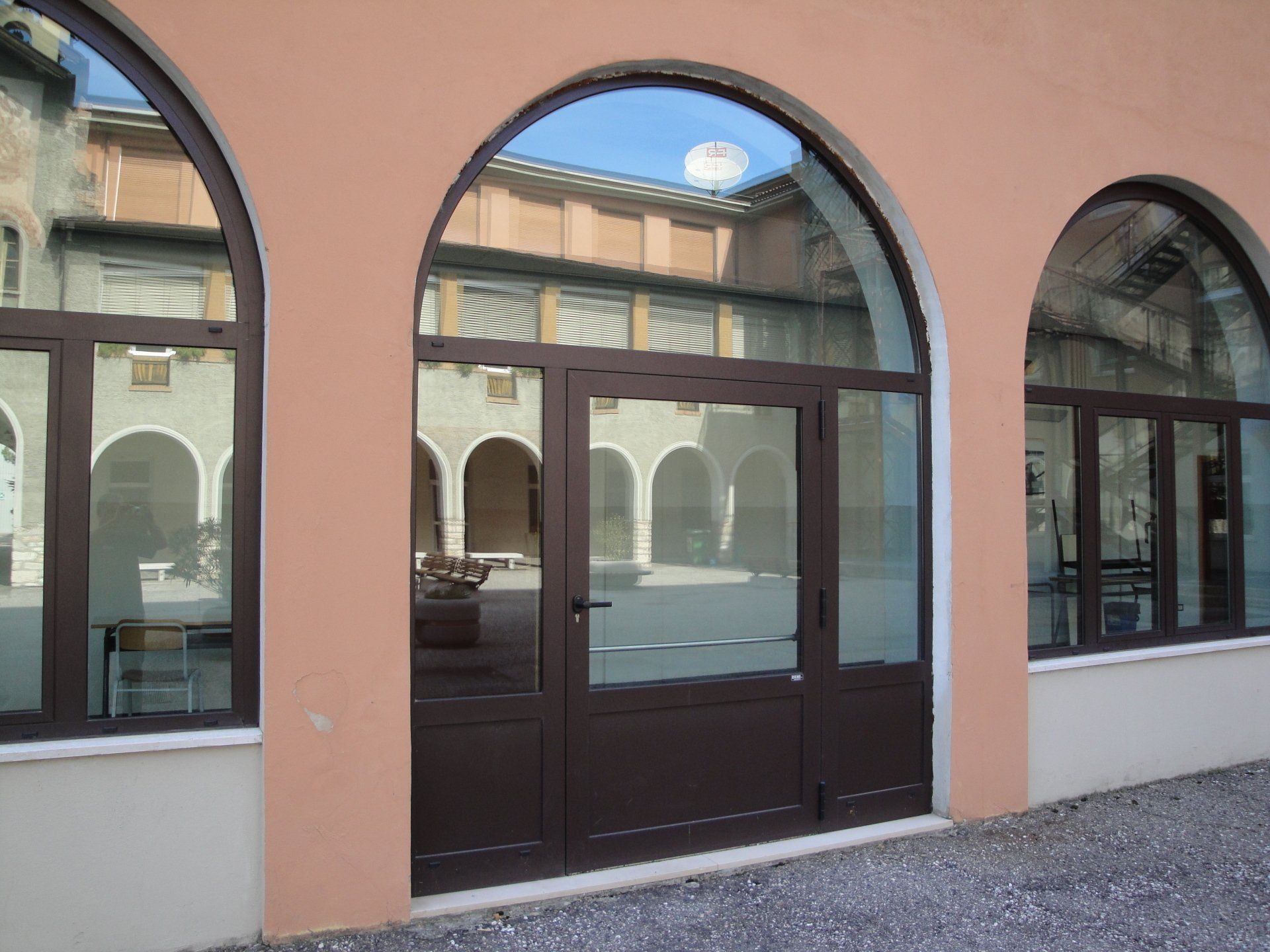 finestra in alluminio