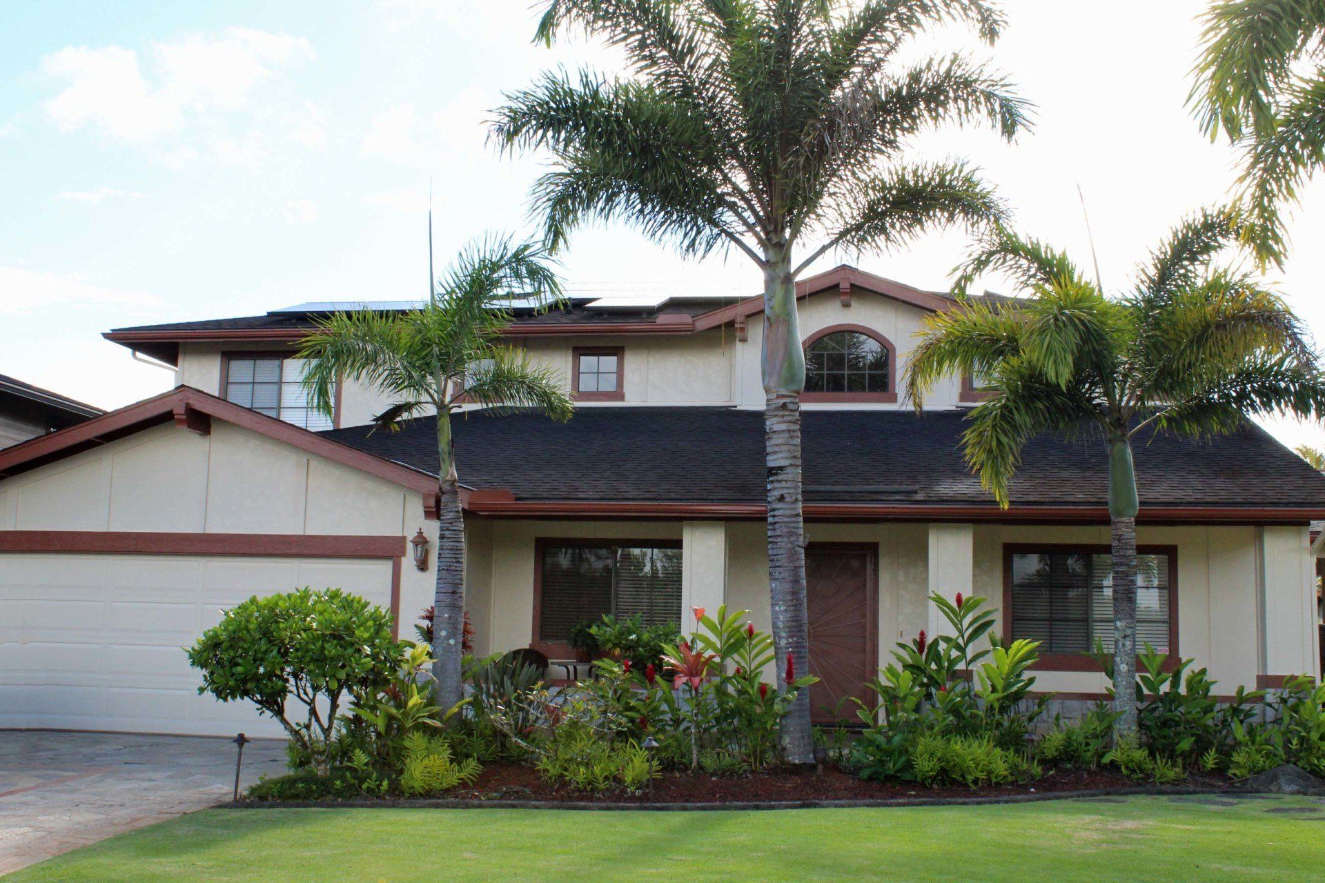 Large House With Palm Trees — Mililani, HI — Tachibana Painting