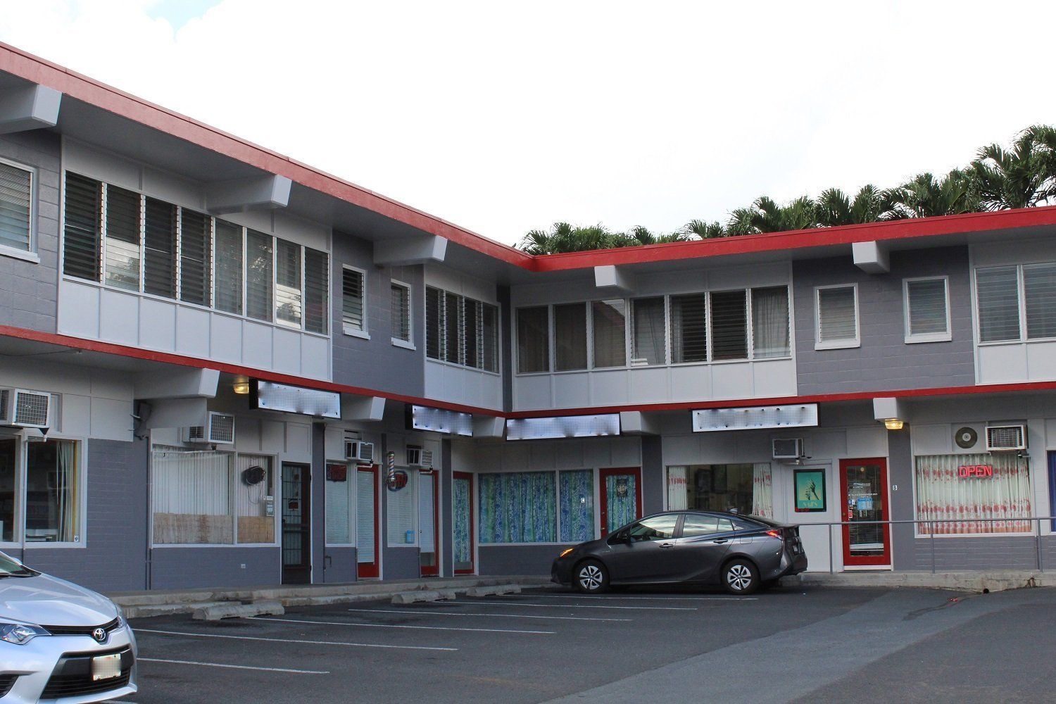 Commerial Driveway — Mililani, HI — Tachibana Painting