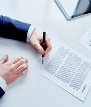 Contract Signing - contract lawyer orlando fl