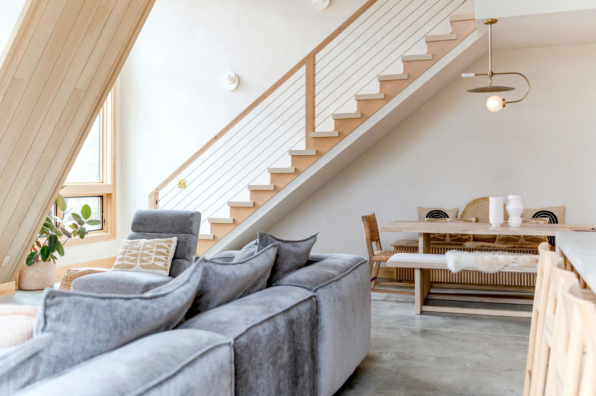 Spotless Shine Cleaning Services offers professional Airbnb & rental cleaning in Dublin.