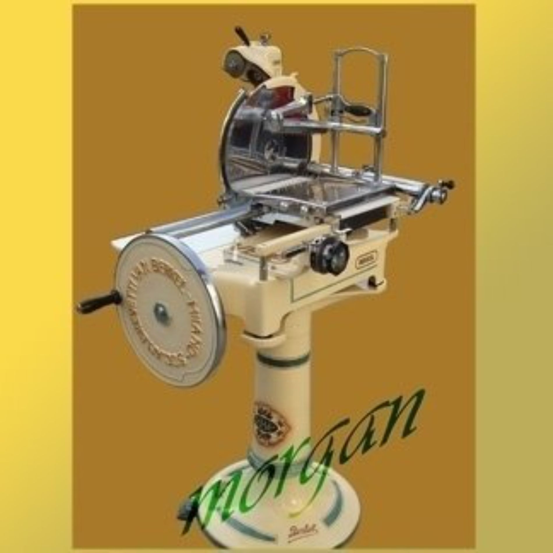 Affettatrice antica in vendita