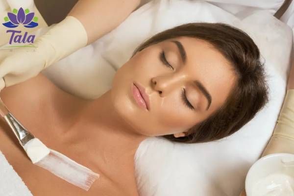 Décolleté Delight Treatment