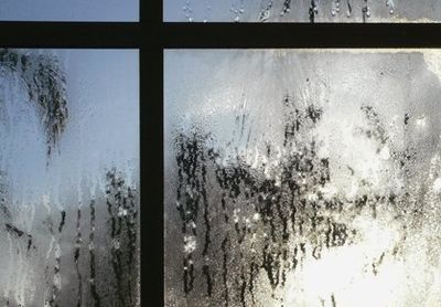glass condensation 