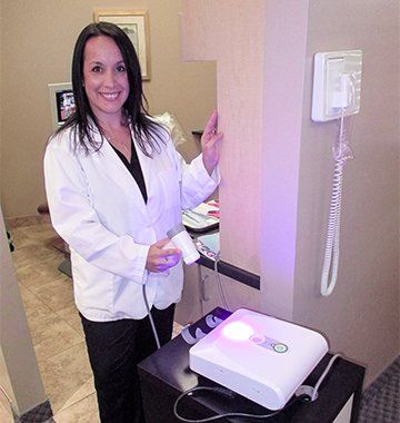 VELscope; oral cancer screening; dental technology; Bischoff Family Dentistry; Peoria, AZ dentist; Peoria, AZ 85381