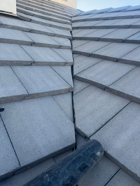 A roof with a lot of tiles on it
