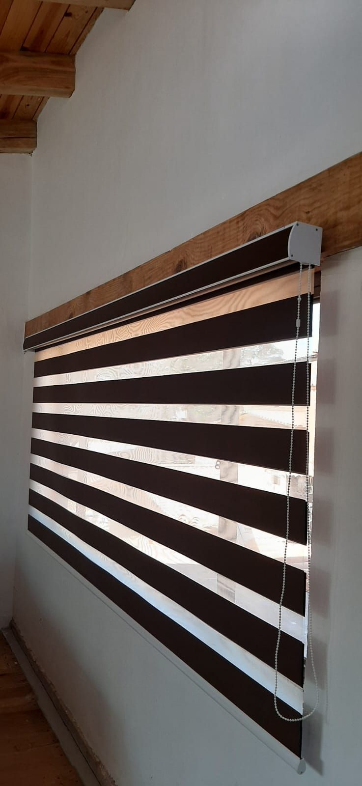 DECO CREATIVA PERSIANAS  