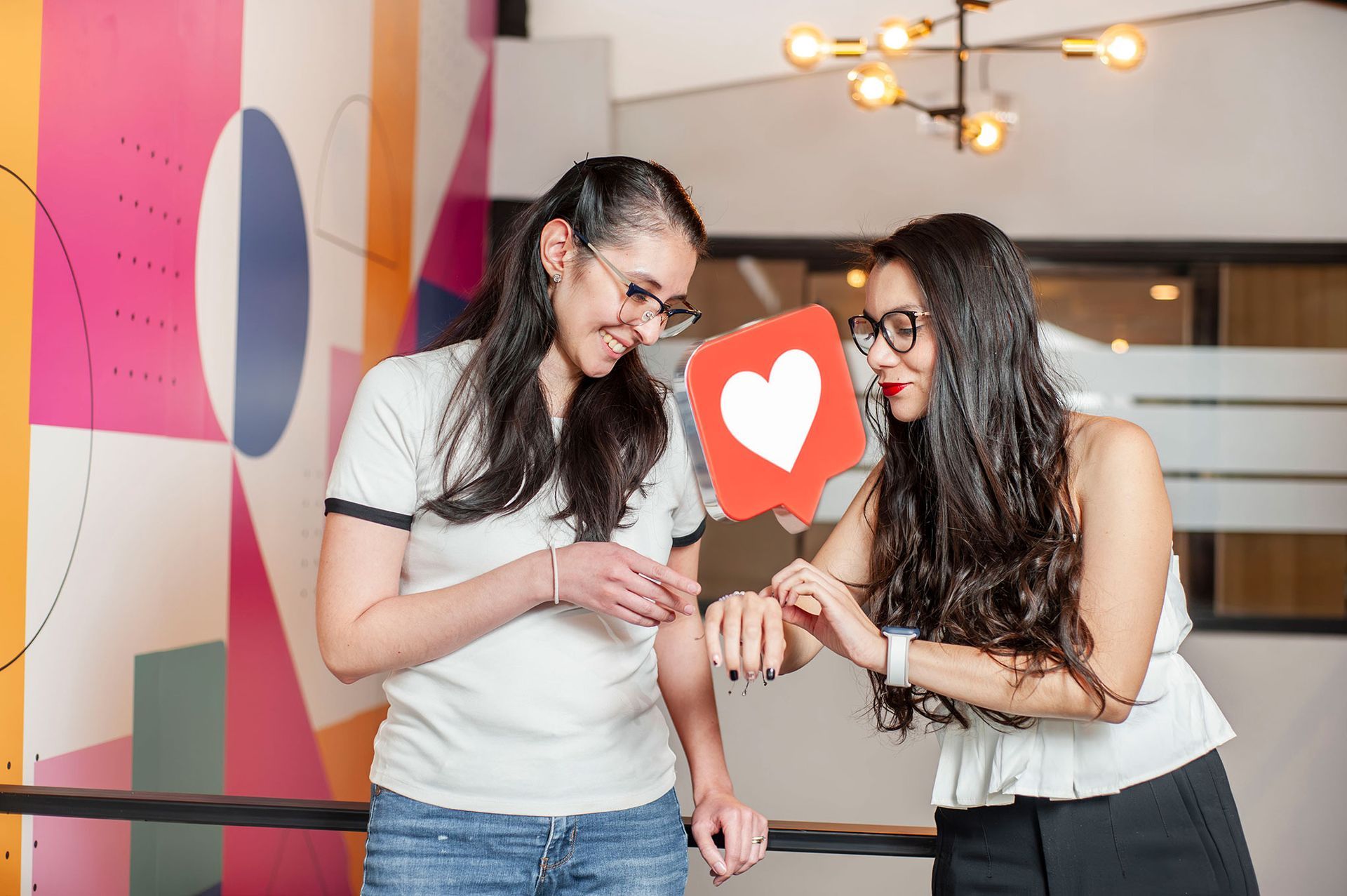 chicas de oneblis pasandola bien