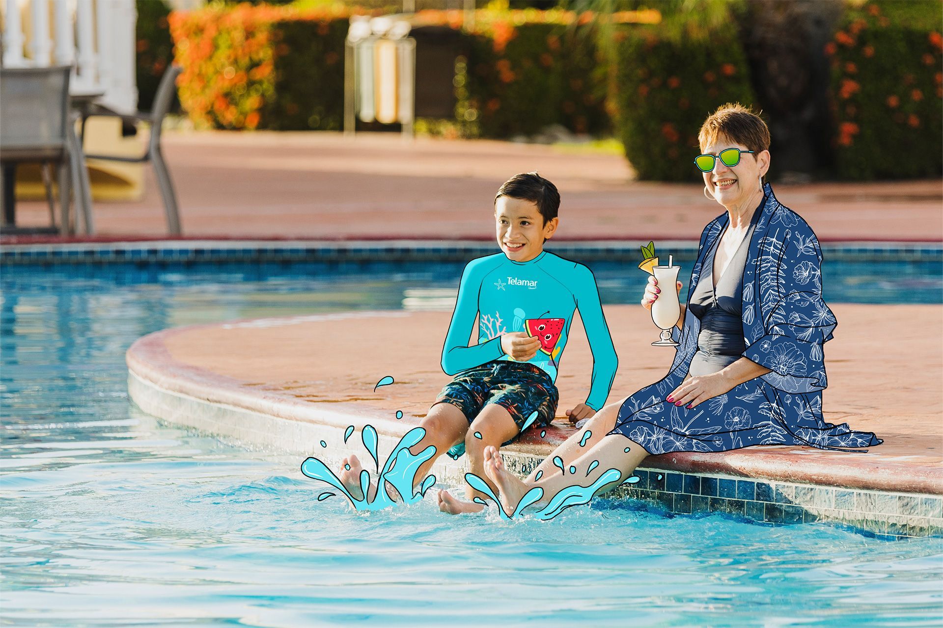 una mujer y un niño están sentados al borde de una piscina en Telamar Resort