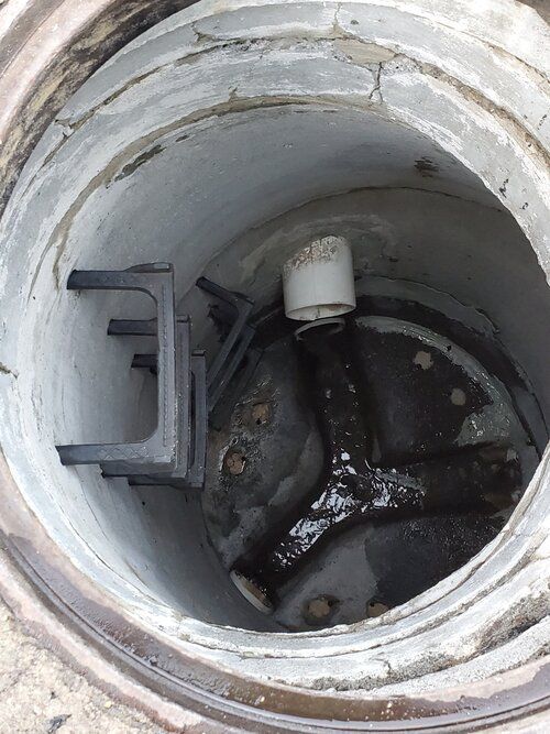 Wyoming Job - Active Infiltration Stopped With Lining