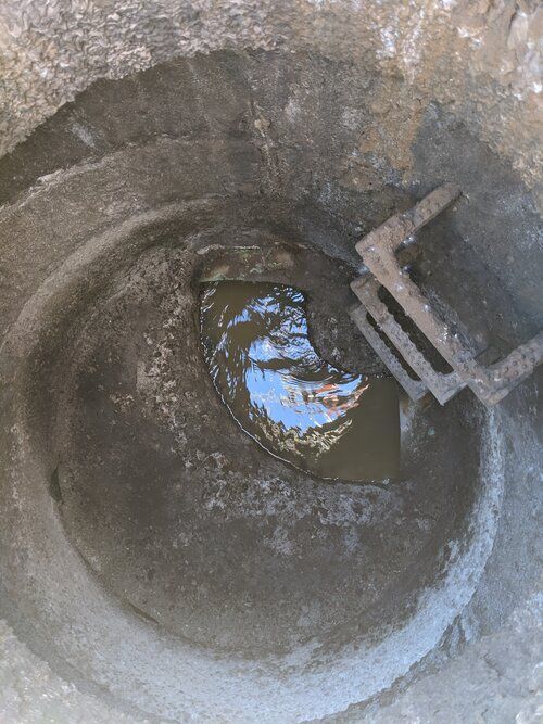 UT Project - 15 Manholes