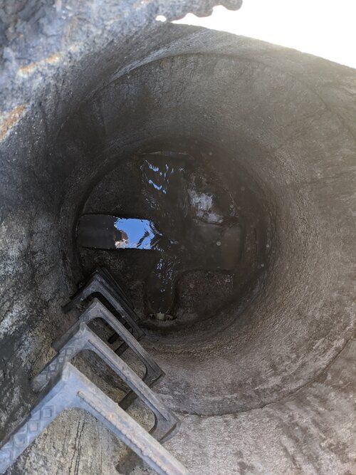 UT Project - 15 Manholes