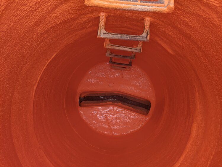 12 Manholes in Western