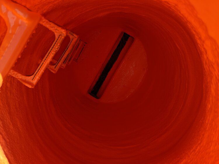 12 Manholes in Western