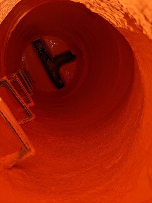 12 Manholes in Western