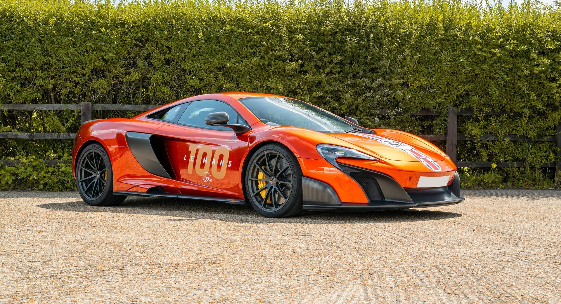 mclaren 675LT interior retrim seat seats daytona belts style p1 style volcano orange d:class automotive surrey