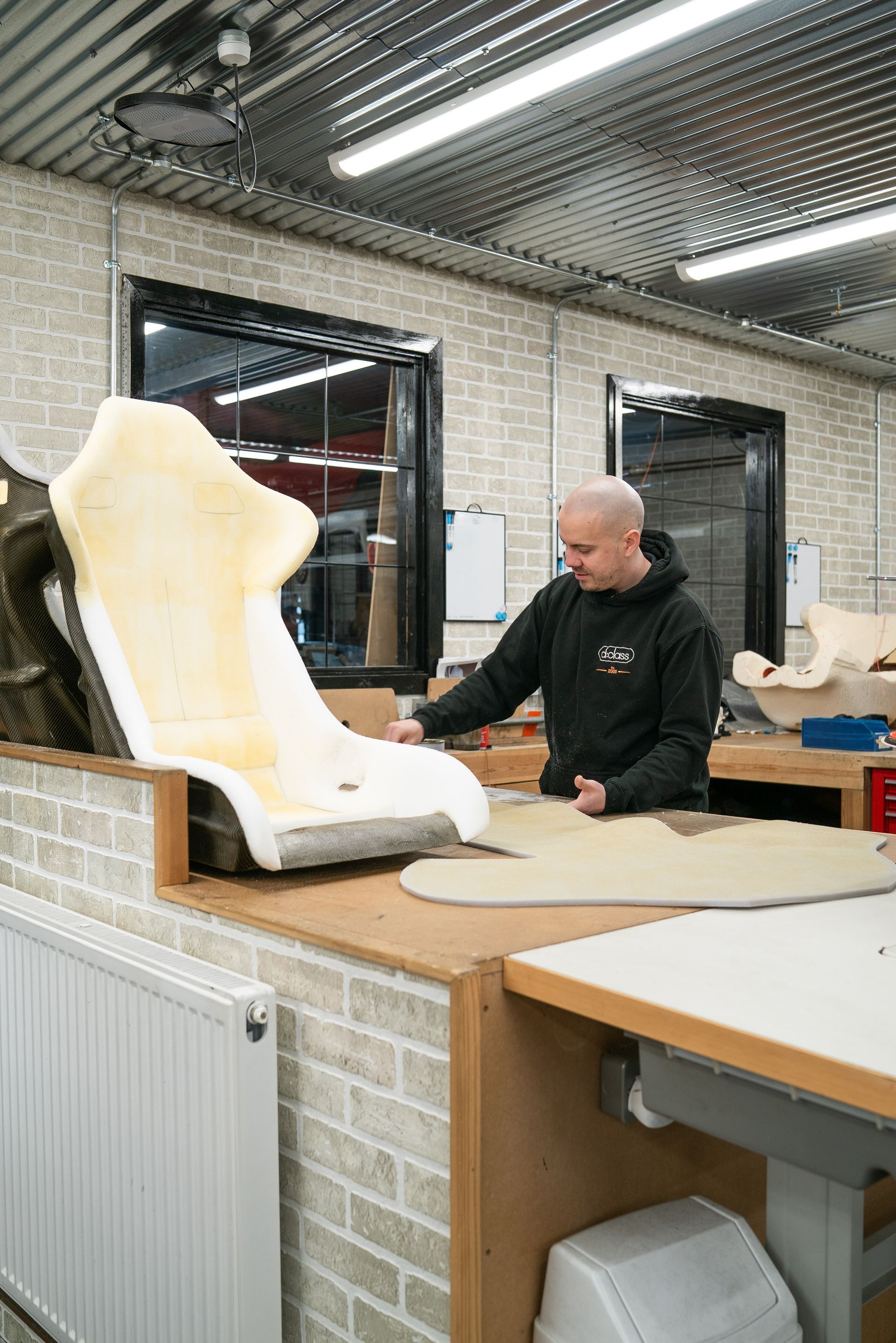 Ferrari f40 racing seat seats retrim nomex red cloth d:class auto automotive restoration reupholster pair surrey