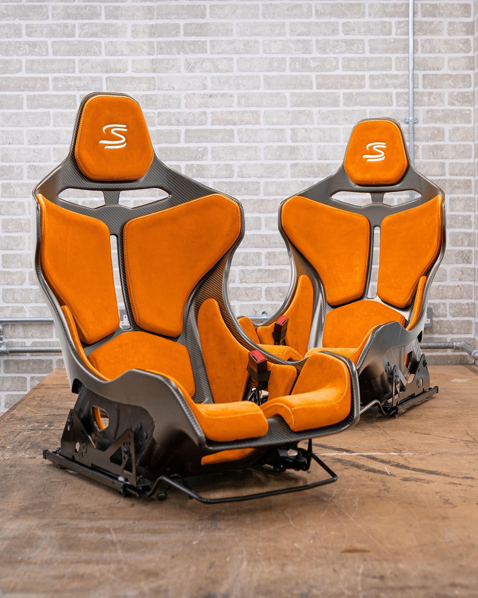 mclaren racing pads senna 600lt 675lt 750s 650r alcantara leather custom retrim reupholster reupholstered customised customized d:class automotive MSO who where