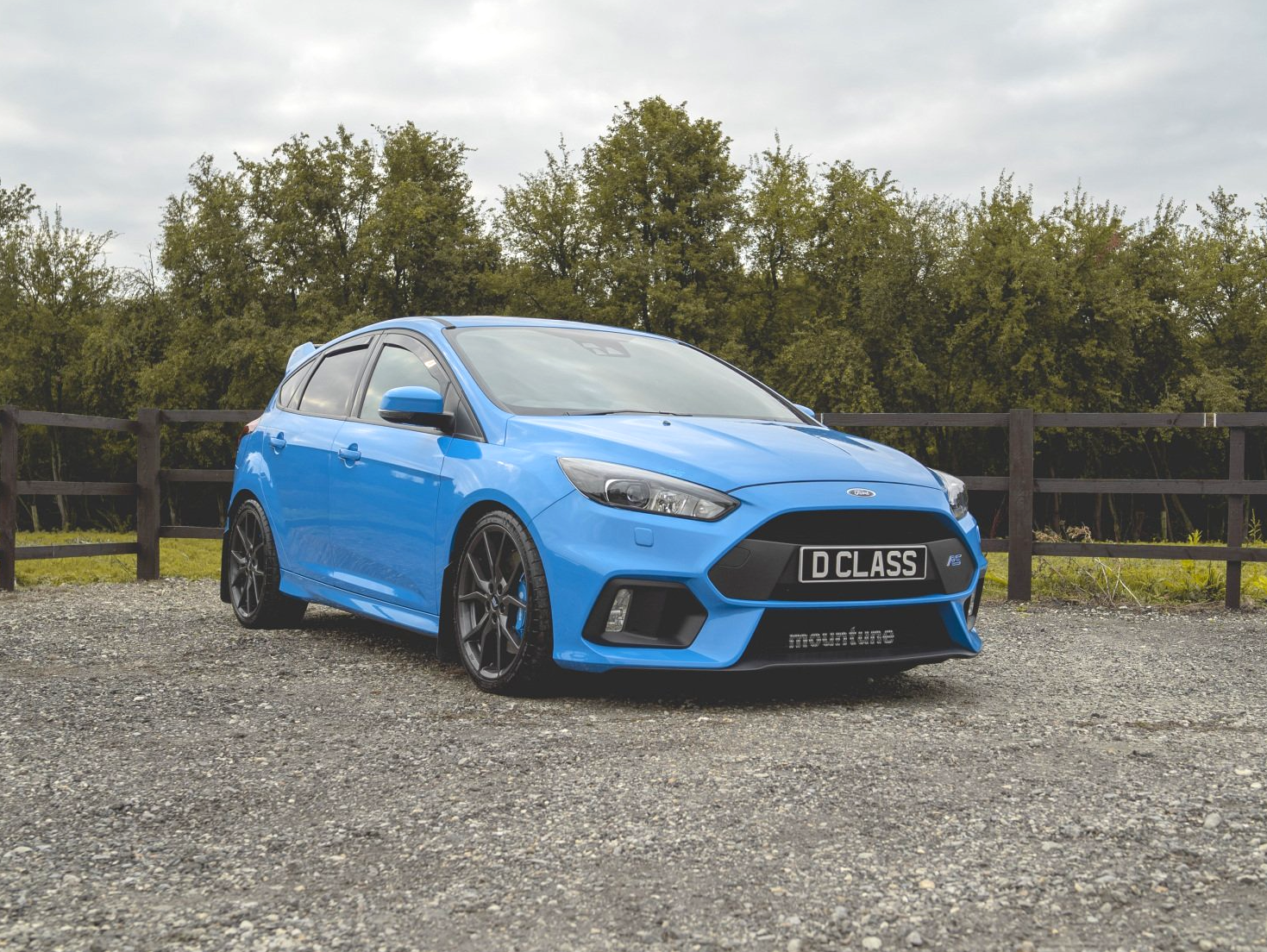 Ford Focus RS mk3 Seat Retrim